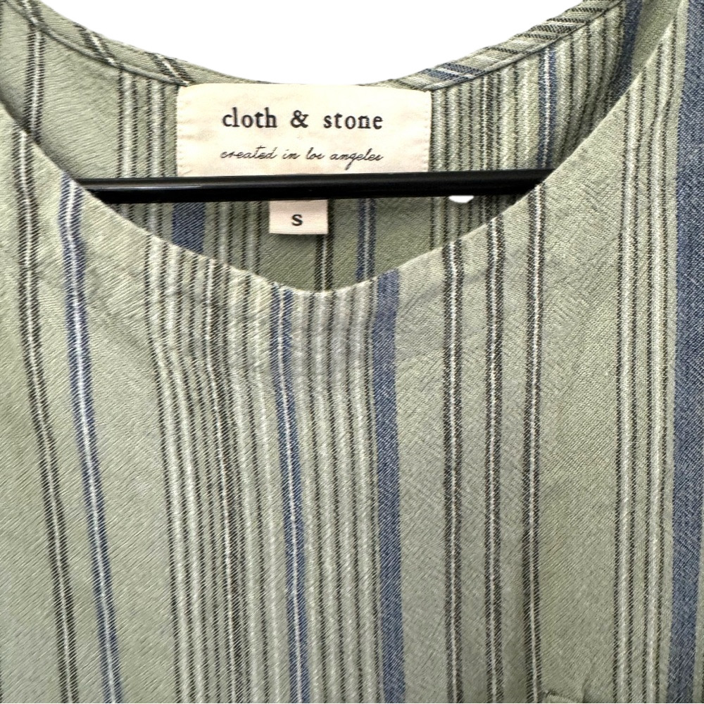ANTHROPOLOGIE brand cloth and stone high low shirt